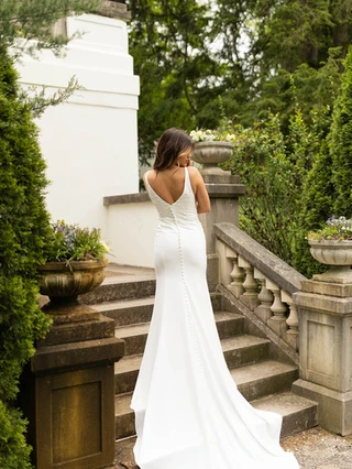 Stella york backless wedding dress shop