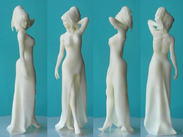 Rebekah02-5.JPG-Фигурка в масштабе 1/10 после удаления поддержек. Никаких других работ не проводилось.