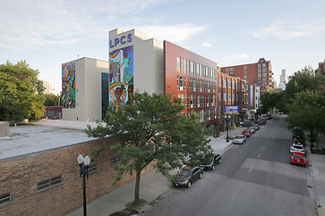 The view of Lincoln Park Community Services from the Sedgwick Brown Line stop