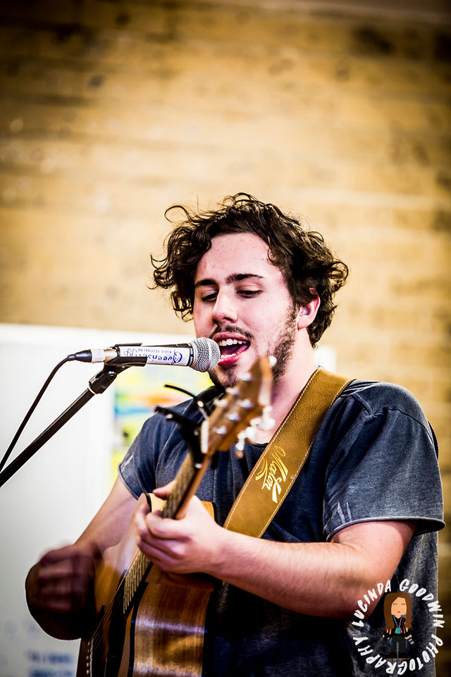 LG__20160807_00011_The_Run___QMF_Queenscliff_Community_Hall_showcase