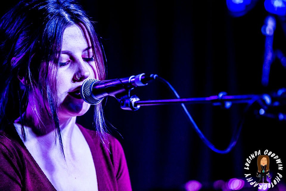 LG__20161028_00185_Johanna_Band_Roulette___Workers_Club,_Geelong