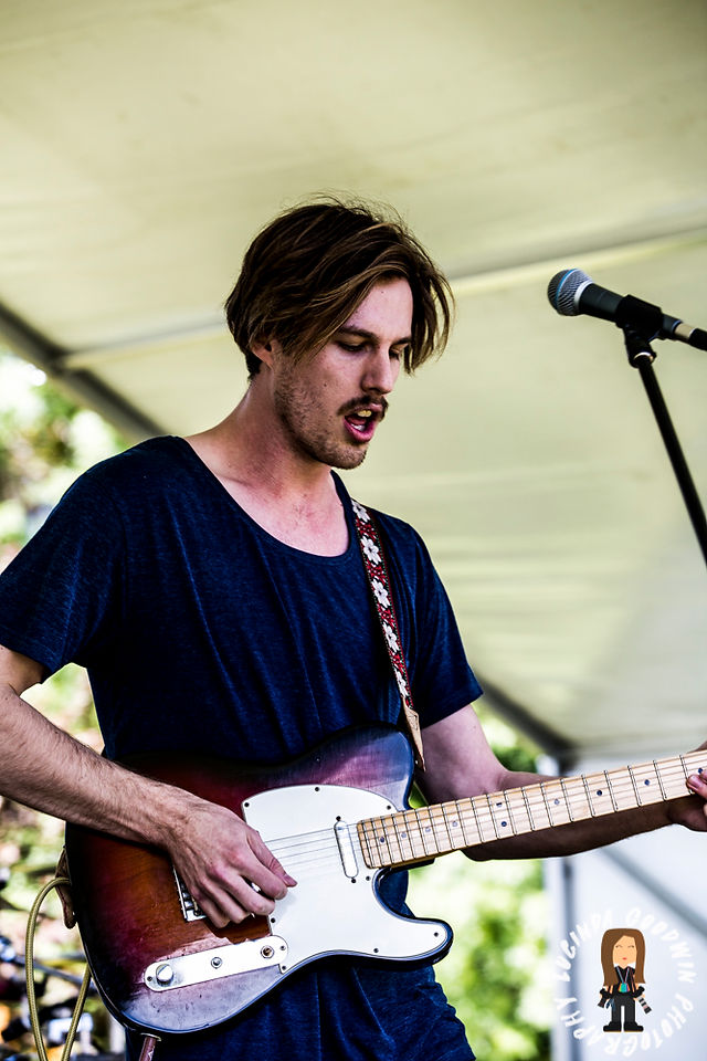 LG__20161008_00042_Rach_Brennan_&_The_Pines___Birregurra_Festival_2016