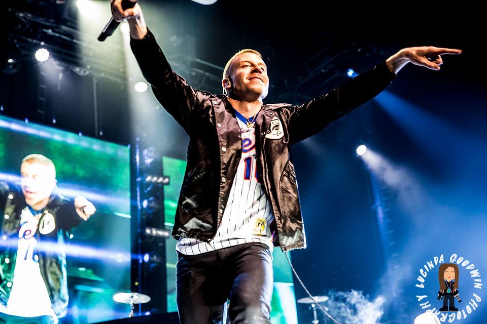 LG__20160805_00058_Macklemore_&_Ryan_Lewis___Rod_Laver_Arena