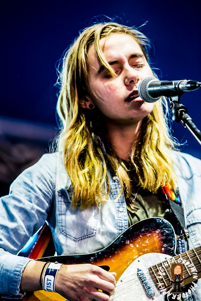 LG__20161127_00020_Julien_Baker