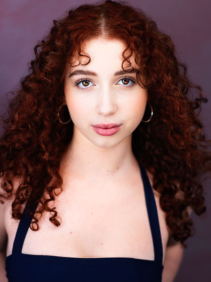 Ella Grace Gillette Headshot.jpg