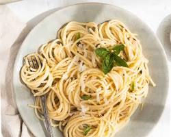 Easy Garlic Butter Pasta