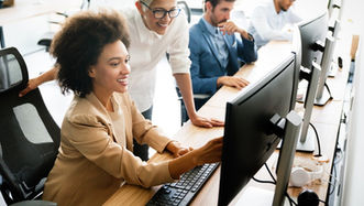 Quand la vidéo interactive devient un catalyseur RH : comment moderniser votre logiciel de ressources humaines grâce à la vidéo