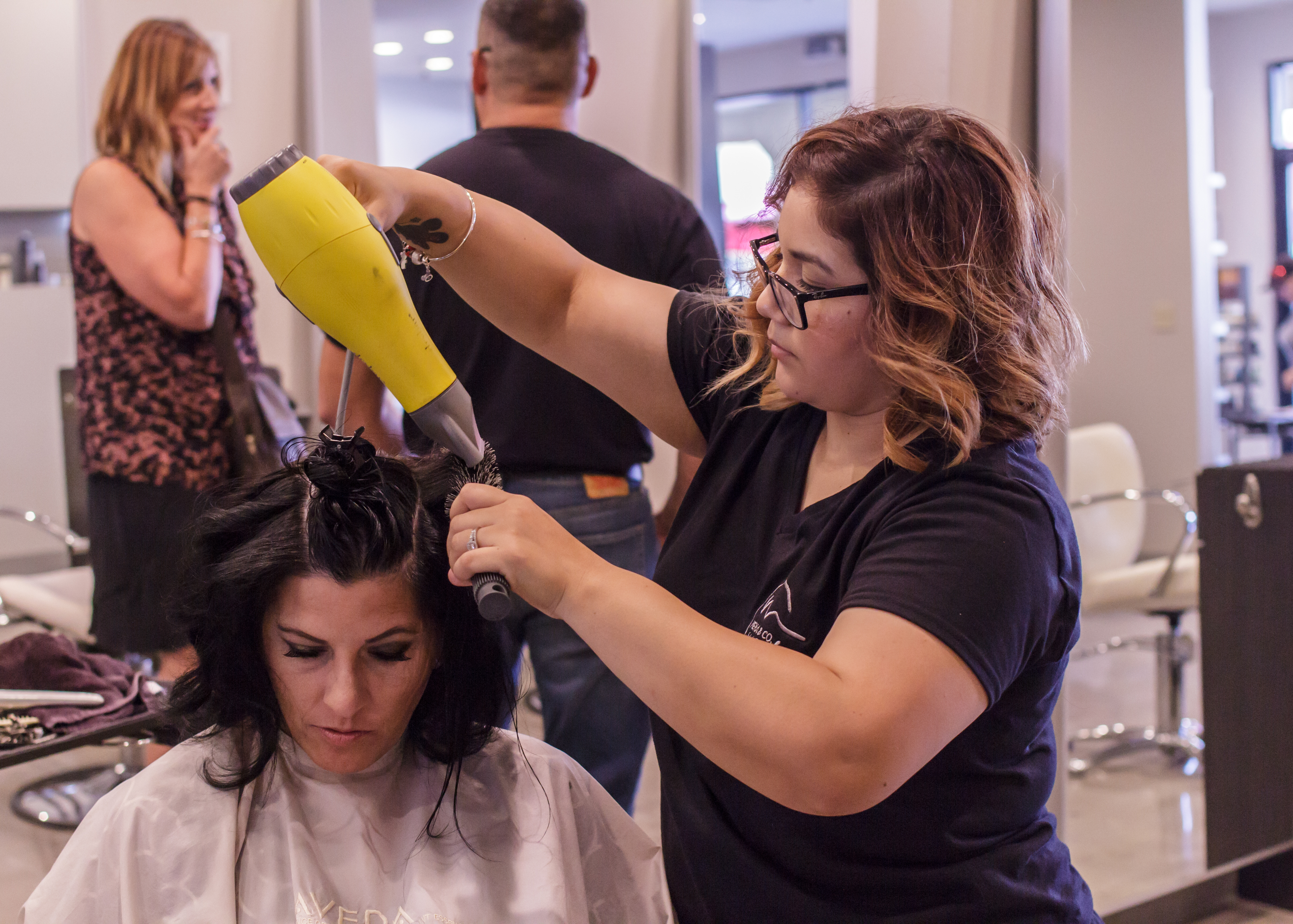 Hair Salon Spa In Modesto Ca Mena And Co Salon Modesto