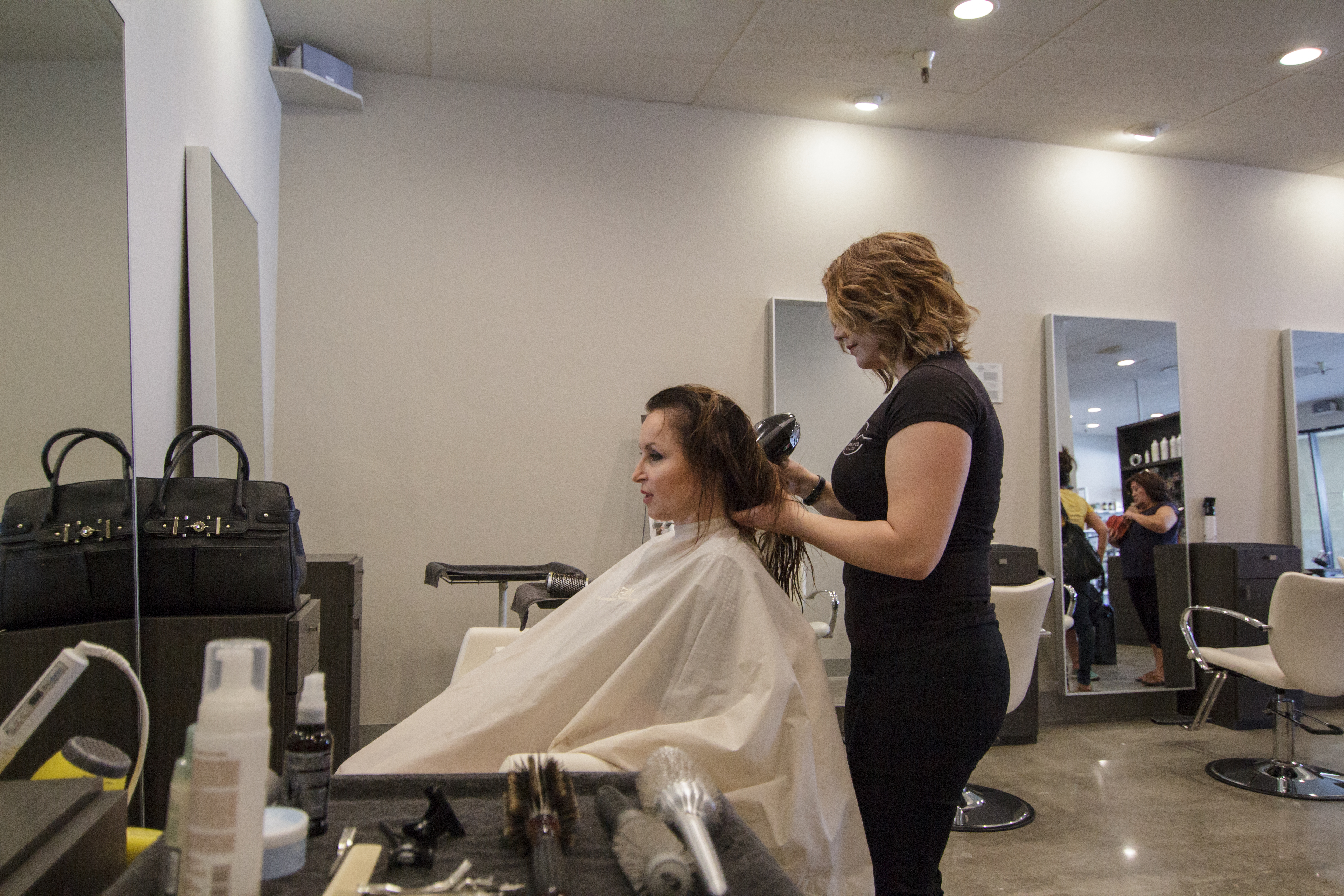 Hair Salon Spa In Modesto Ca Mena And Co Salon Modesto