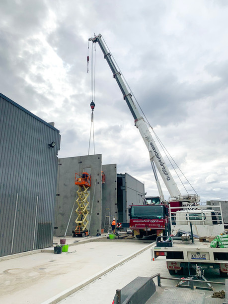 Crane Hire Geelong | Associated Rigging | Riggers, Dogmen