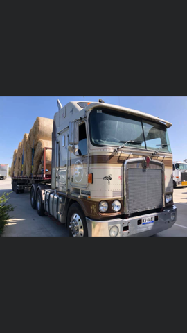 Associated Rigging taking part in Victorian Hay Run