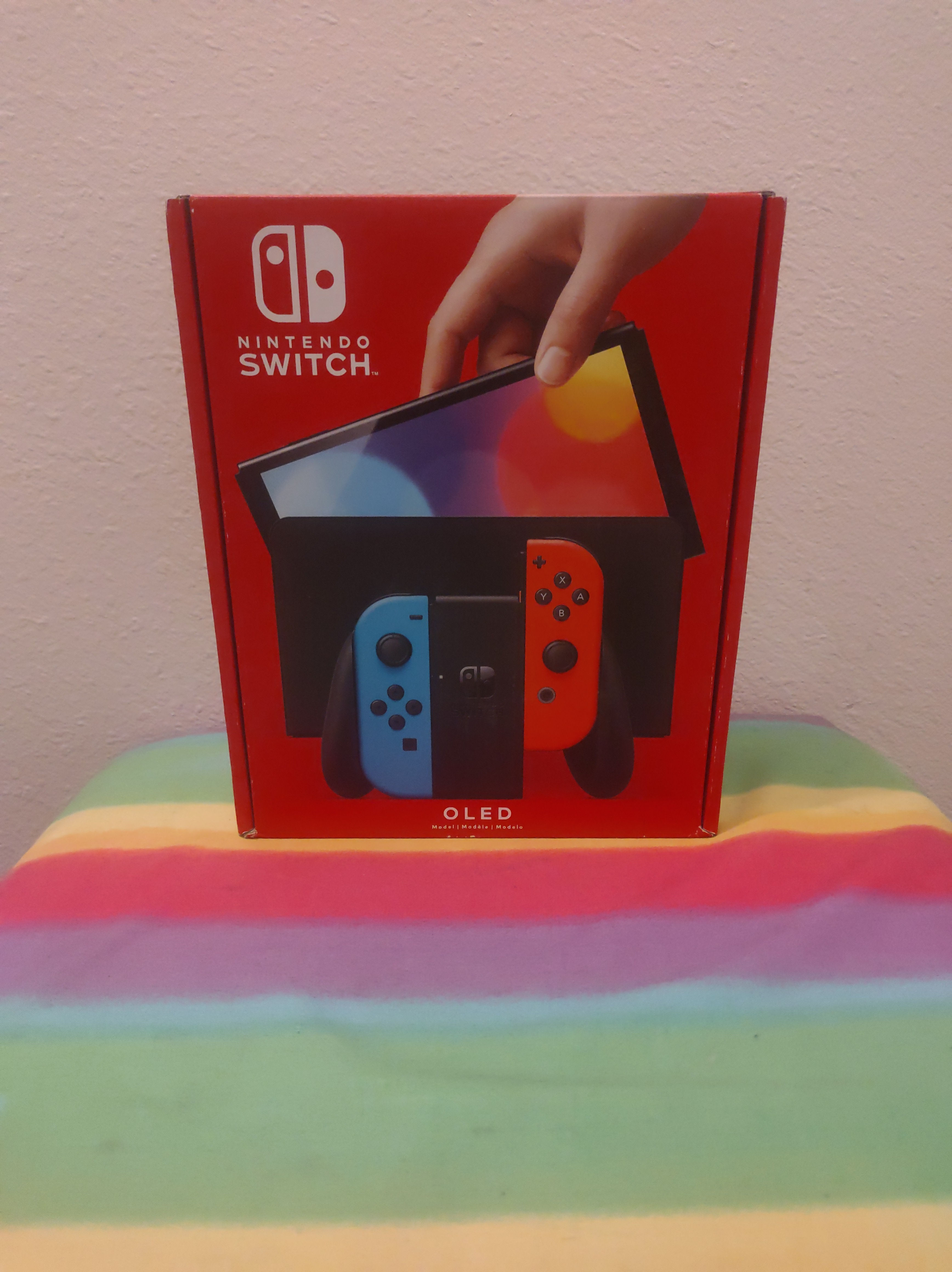 NINTENDO SWITCH OLED NEON RED & NEON BLUE