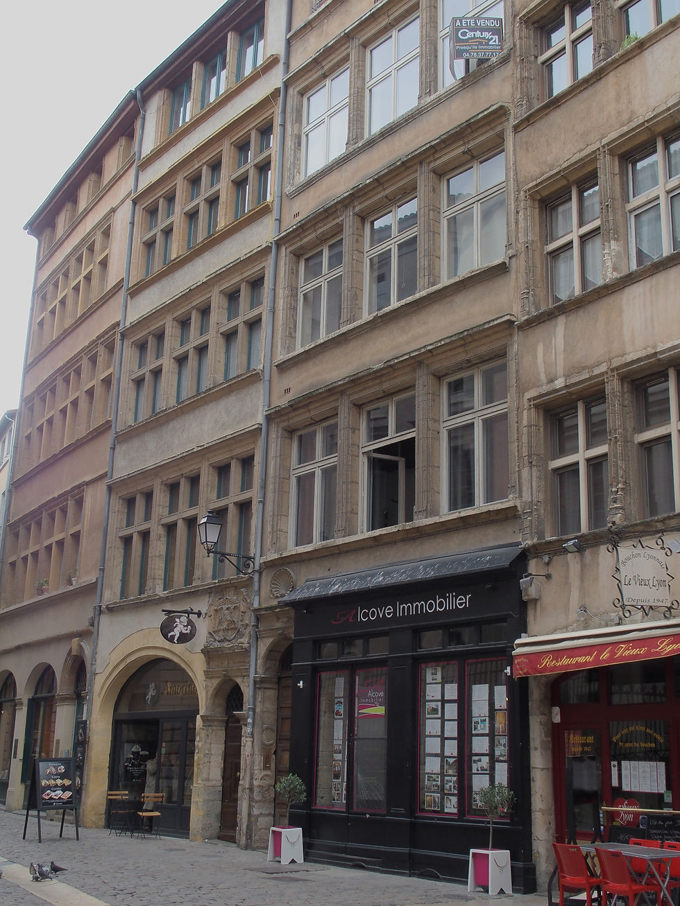 Rue Saint Jean