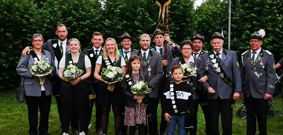 Königsfamilie 2022_edited.jpg