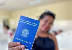 TRT-BA participa de mutirão para população em situação de rua