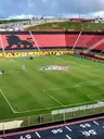 Vitória e Vasco se enfrentam no retorno do Brasileirão