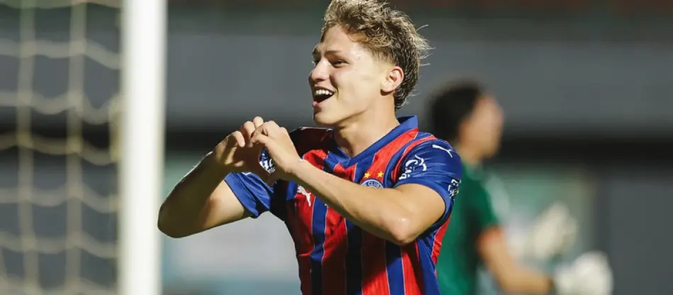 Bahia vence Atlético-BA e confirma liderança do Baianão