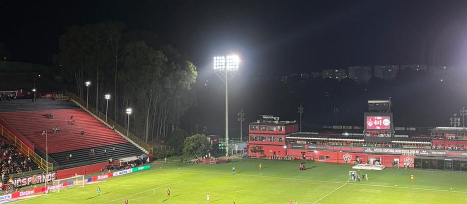 Vitória será julgado em duas frentes pelo STJD nesta semana