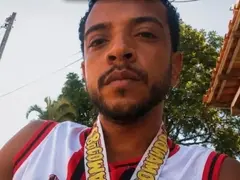 Homem morre após cair de telhado enquanto fugia da polícia na Bahia