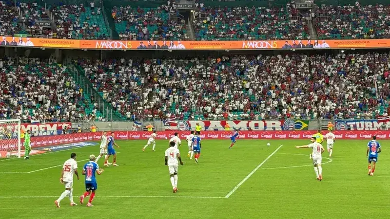 Bahia vence e fica mais perto do G-4