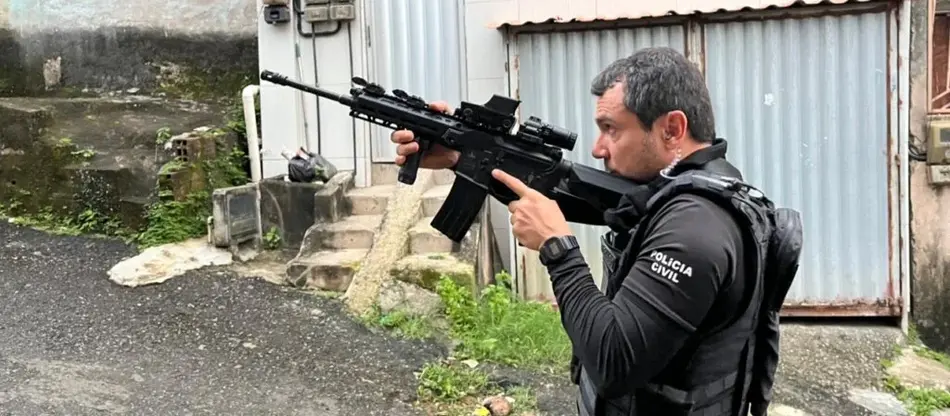 Onze investigados são presos em operação contra facção criminosa