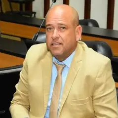 Deputado preso, Binho Galinha troca de partido e mira reeleição