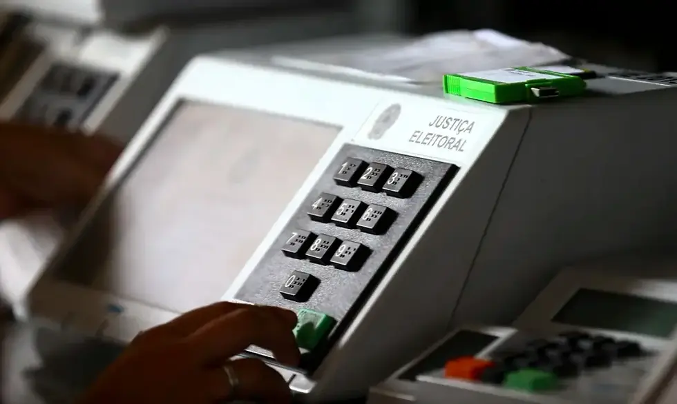 Janela partidária começa e permite troca de partido sem perda de mandato