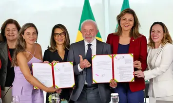 Governo sanciona pacote de medidas contra violência contra a mulher