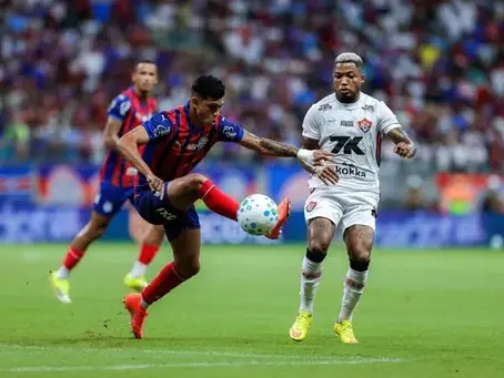 Bahia segue no G-4 após empate com o Vitória no Brasileirão