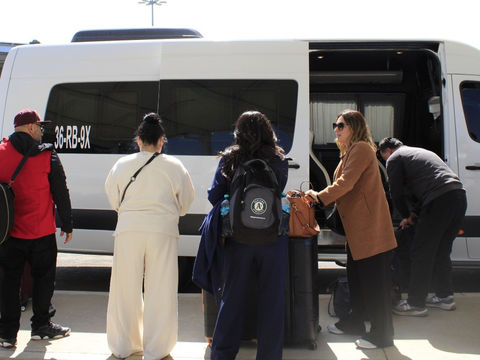 Take advantage of this offer to travel in comfort, privacy, and safety—for up to 4 passengers!
