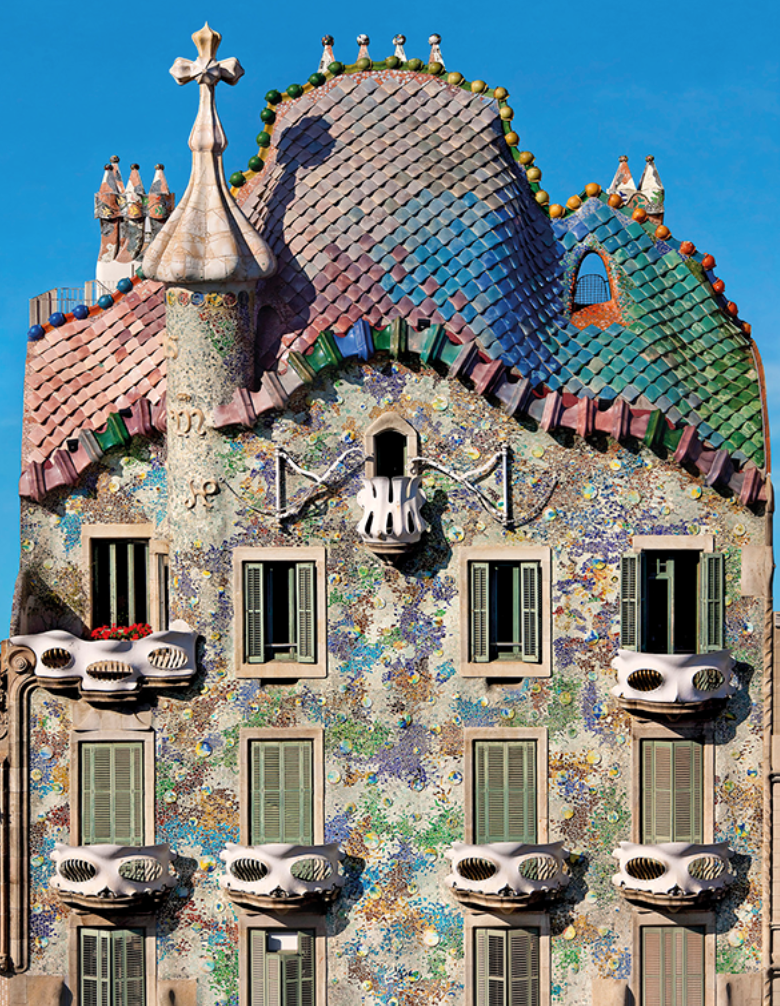 Casa Batlló, Barcelona, Antoni Gaudi, (1904)