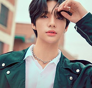 hyunjin2.jpg