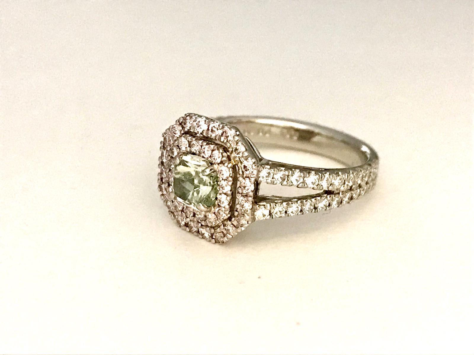 Fancy Green Diamond Ring