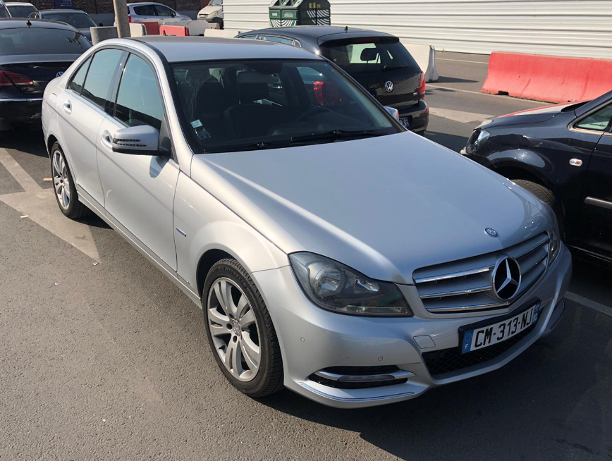 Miniature : MERCEDES BENS 220 CDI