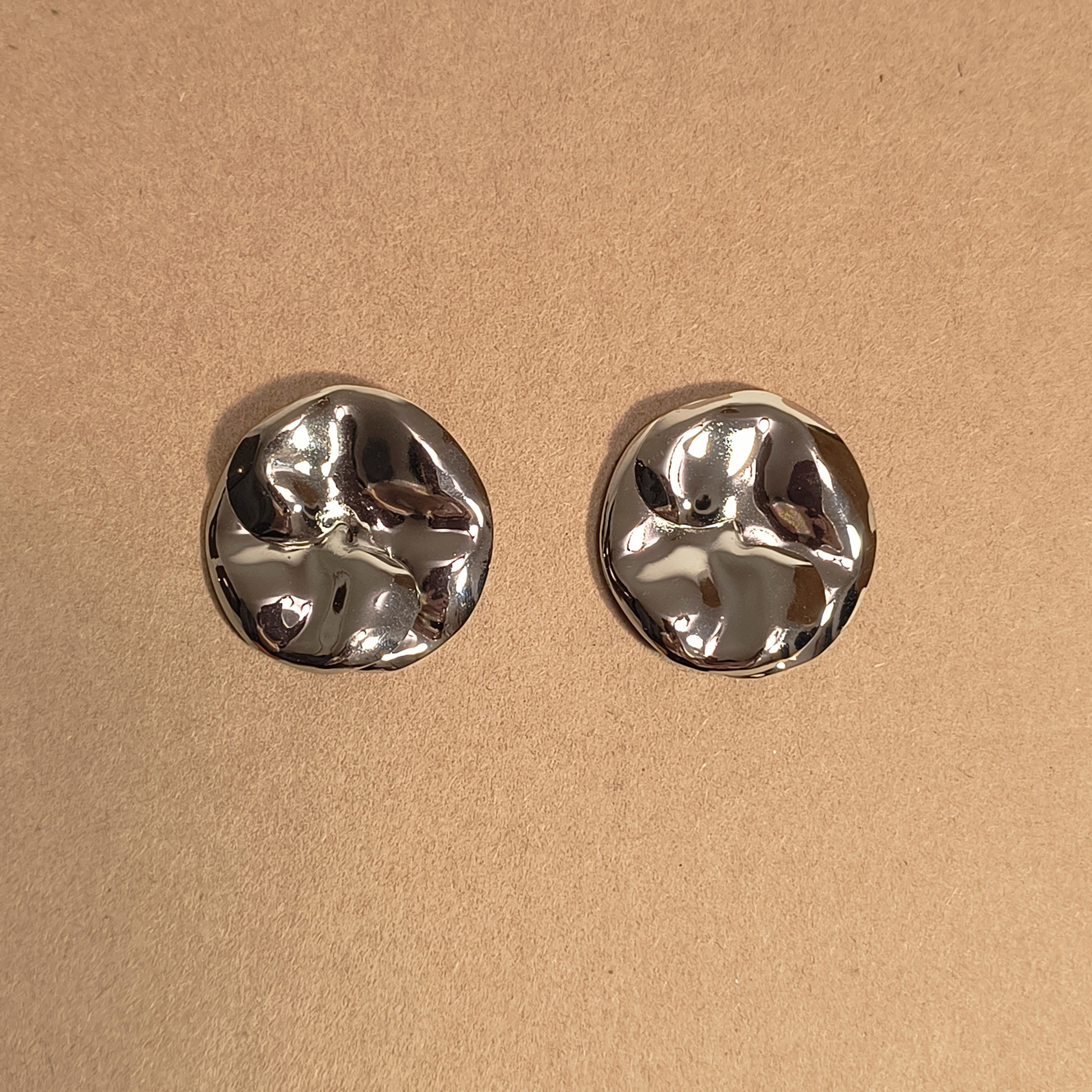 Brinco Yin Yang Prateado