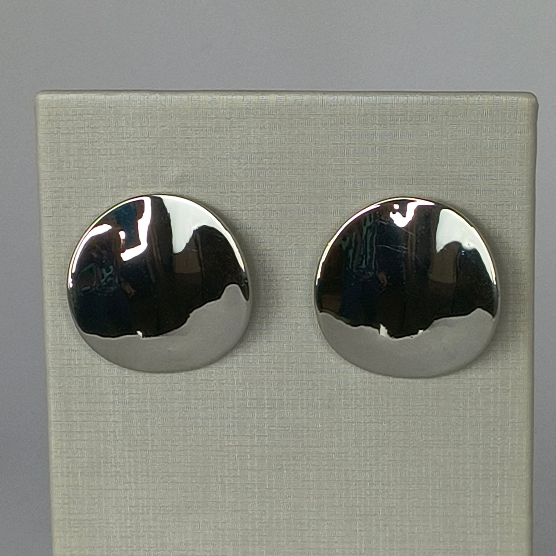 Brinco Redondo Chapa Prateada