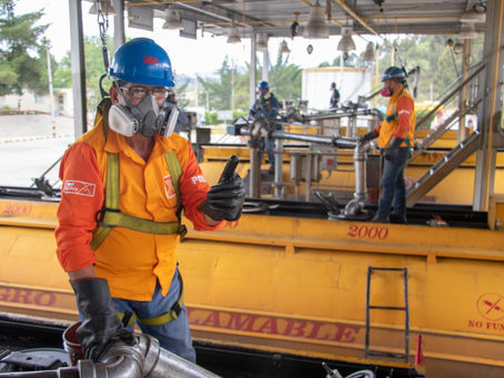 Se realizó primer despacho de nueva Súper Premium 95 desde Terminal de Cuenca