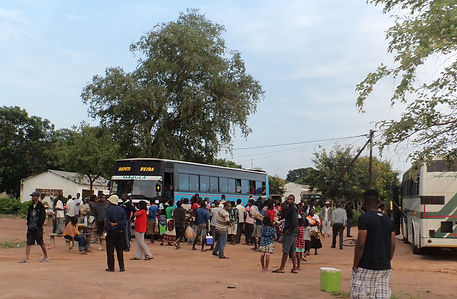 onibus moçambique mochileiro