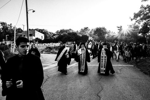 Litany at Katarractis, Chios by photographer George Tatakis