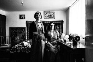 Κοτσαμάνια (Μωμόγεροι) στον Τετράλοφο Κοζάνης, του Γιώργου Τατάκη