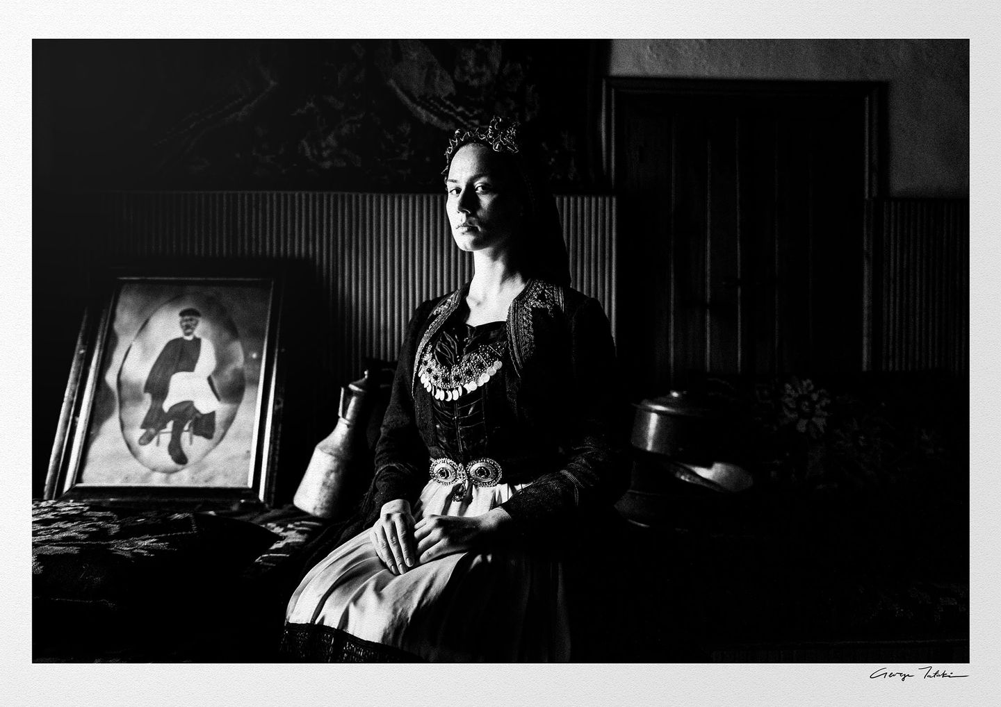 Vovousa House print. Black-and-white photography by George Tatakis.