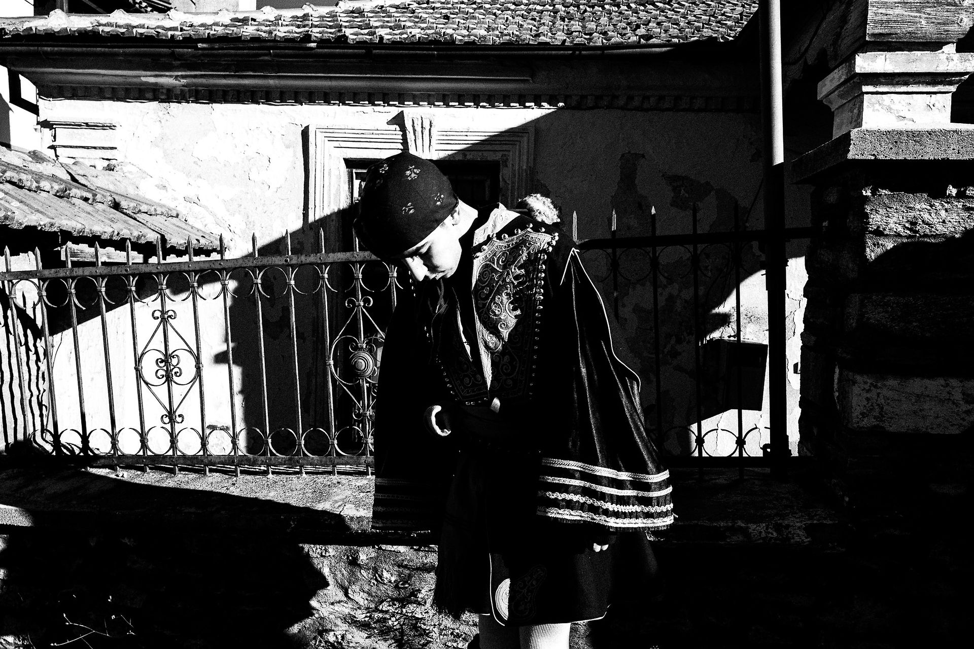 The carnival of Klisoura, Pagan Christmas customs of Northern Greece, by photographer George Tatakis