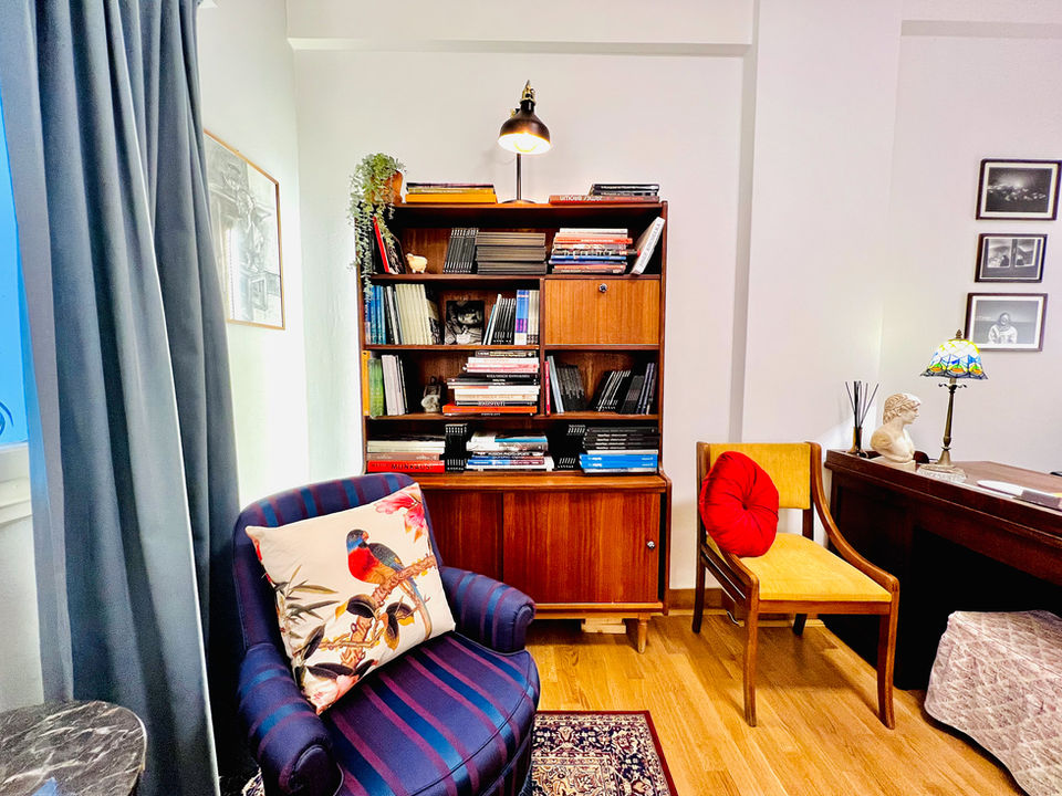 Κατερίνα Νικολέτου. Ψυχολόγος - Ψυχοθεραπεύτρια