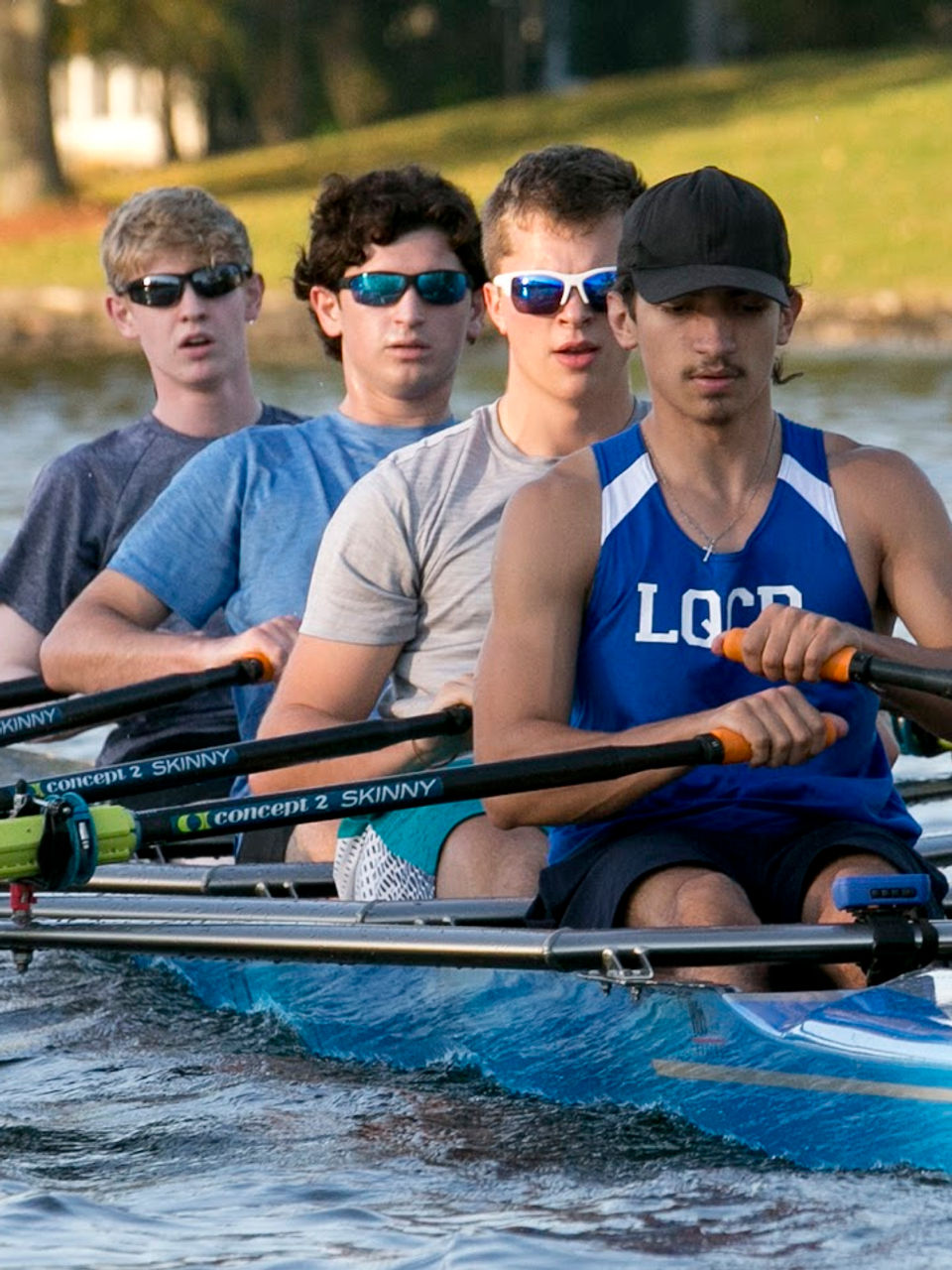 Boys varsity 4 practicing crew
