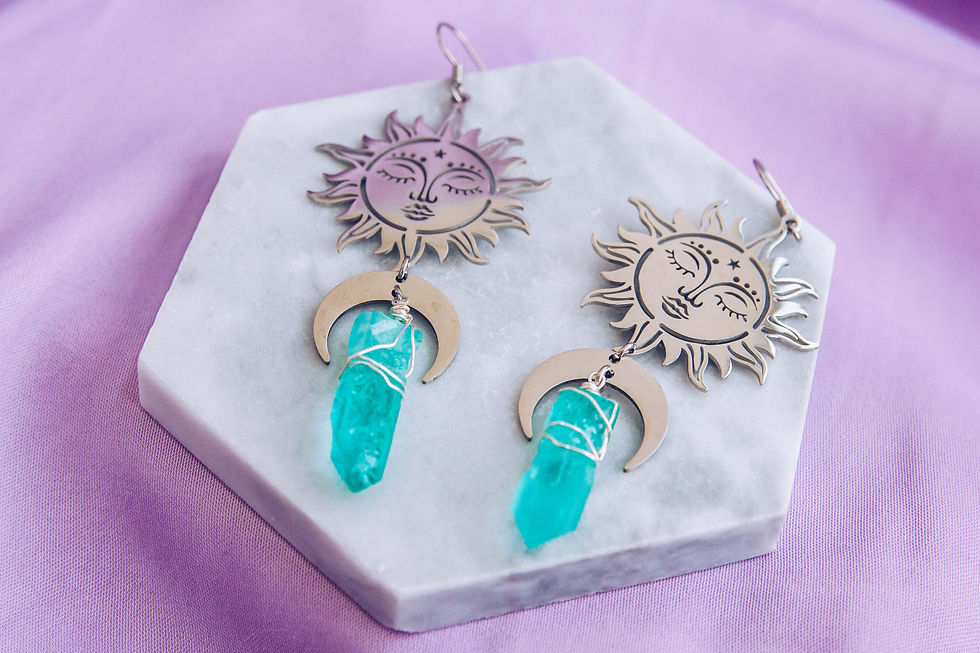 Thumbnail: "Elsa" earrings