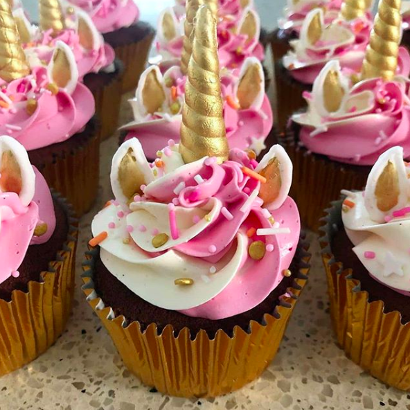 rainbowunicorn cupcake decorating class 101 5 pm