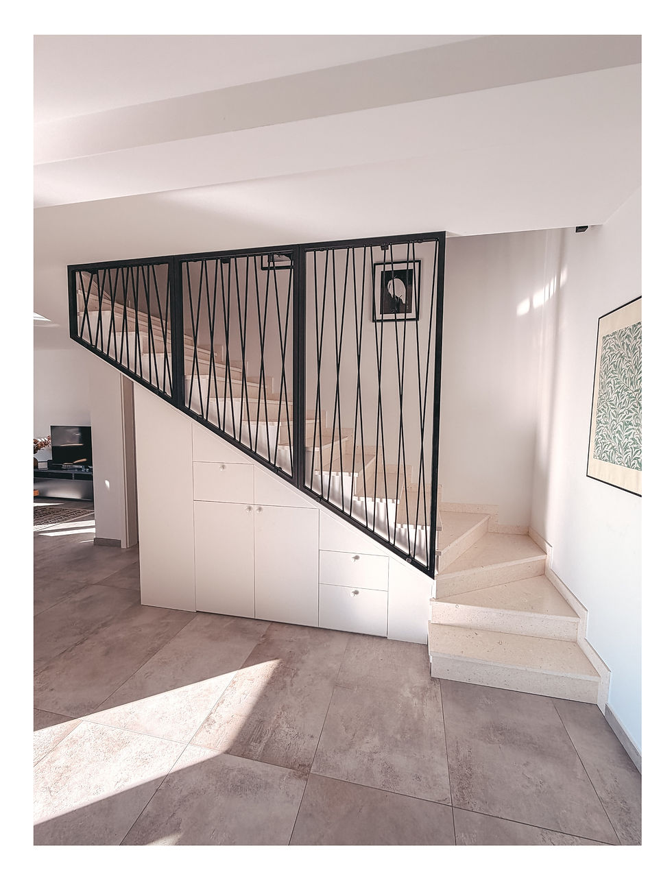 Treppe und Schrank.jpg
