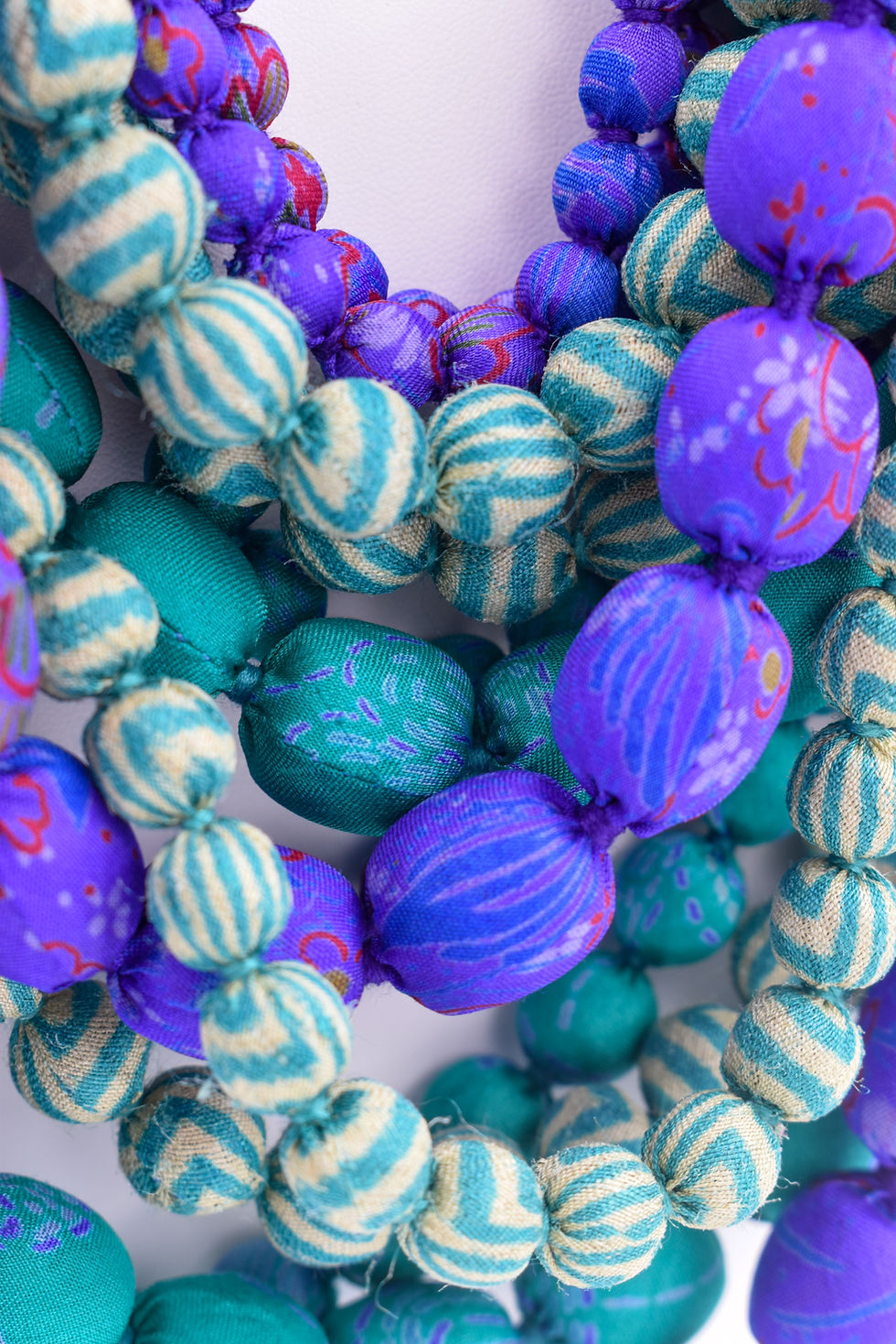 Thumbnail: Peppermint - Sari Bead Necklace - IRIS - Purple and minty beads