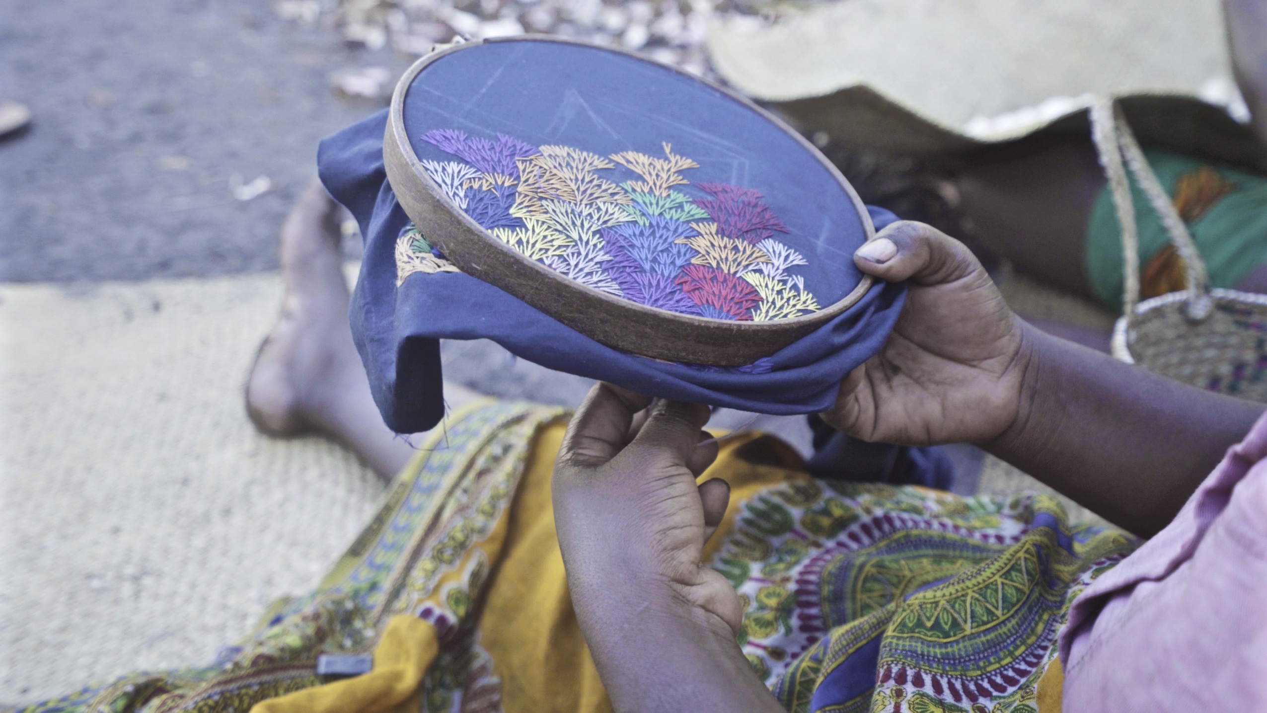 Meliny embroidering, Stitch Sainte Luce