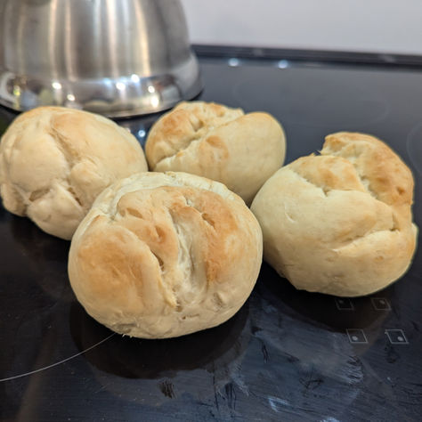 Homemade Sandwich Rolls (makes 8 rolls)